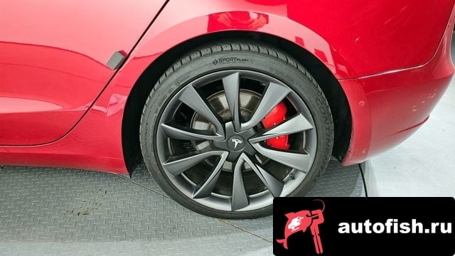 Tesla Model 3 Model 3 2020 года - вид 5