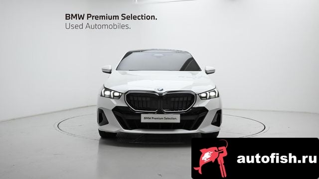 BMW 5-Series 5 Series (G60) 2025 года - вид 3