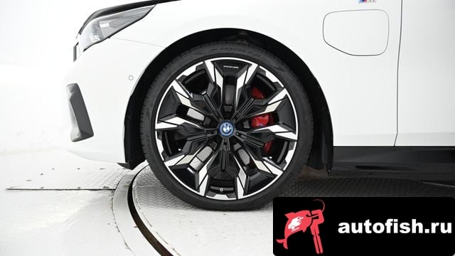 BMW 5-Series 5 Series (G60) 2025 года - вид 5