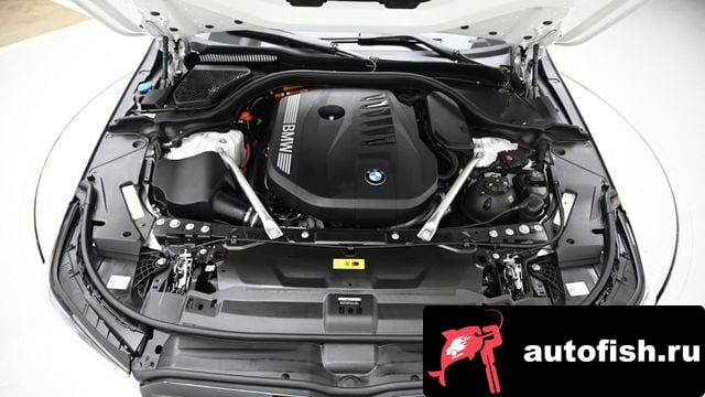 BMW 5-Series 5 Series (G60) 2025 года - вид 6