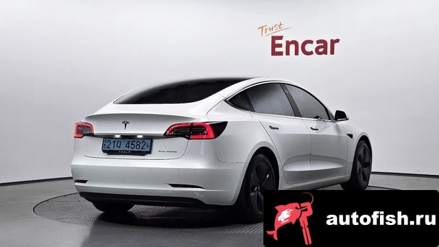 Tesla Model 3 Model 3 2020 года - похожие автомобили