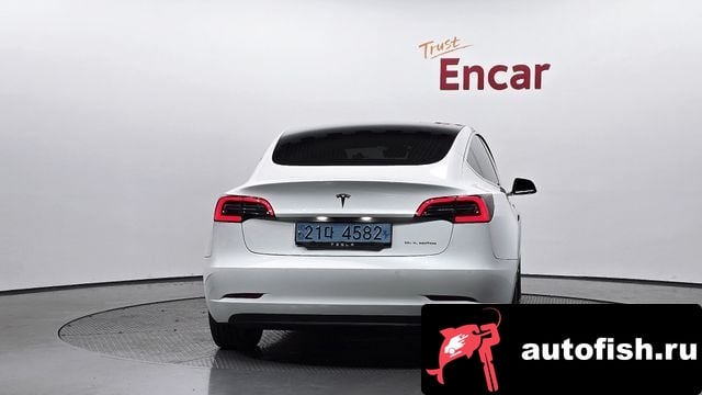 Tesla Model 3 Model 3 2020 года - вид 4