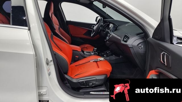 BMW 1-Series 1 Series (F40) 2023 года - похожие автомобили