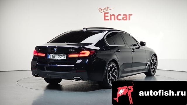 BMW 5-Series 5 Series (G30) 2023 года - вид 2