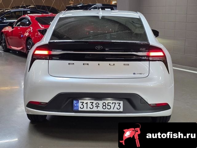 Toyota Prius Prius 5th Generation 2023 года - вид 4