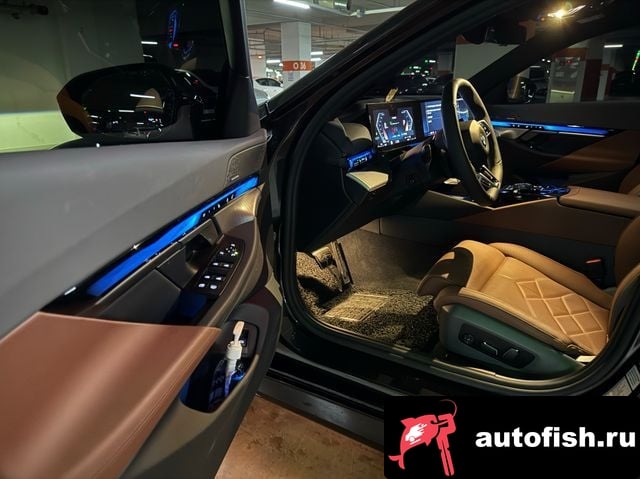 BMW 5-Series 5 Series (G60) 2025 года - вид 2