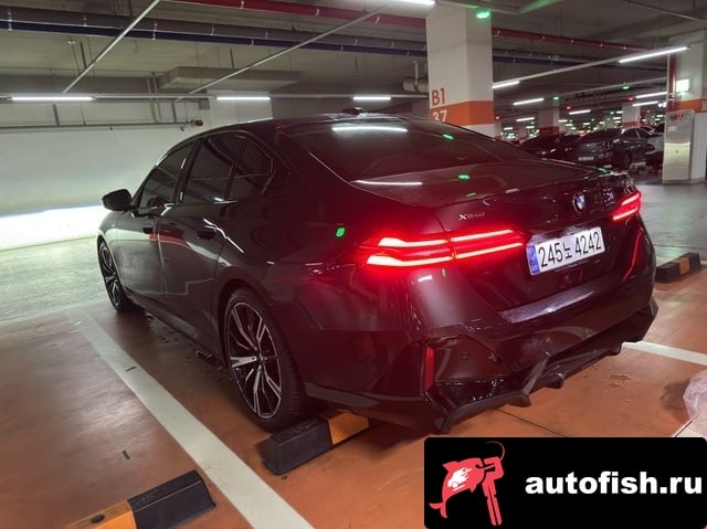 BMW 5-Series 5 Series (G60) 2025 года - похожие автомобили