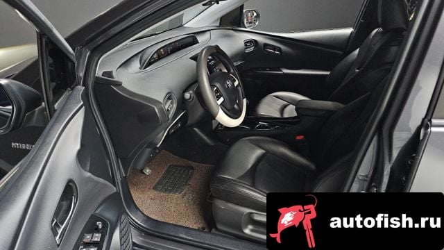 Toyota Prius Prius 4th Generation 2018 года - вид 11