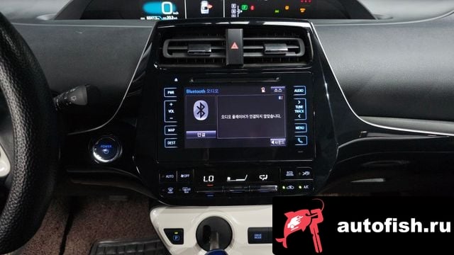 Toyota Prius Prius 4th Generation 2018 года - вид 14