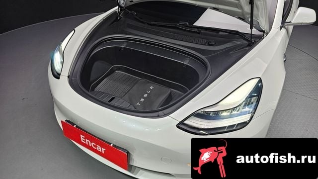 Tesla Model 3 Model 3 2020 года - вид 6