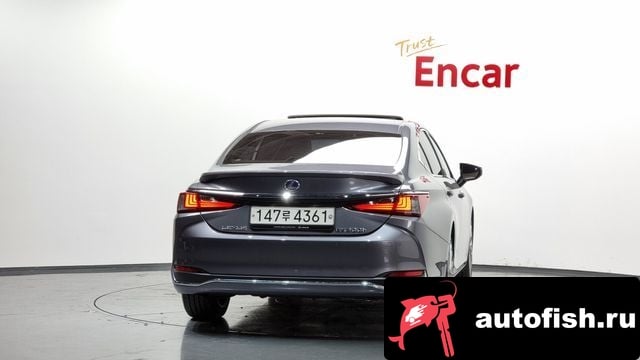 Lexus ES ES300h 7th generation 2020 года - вид 4