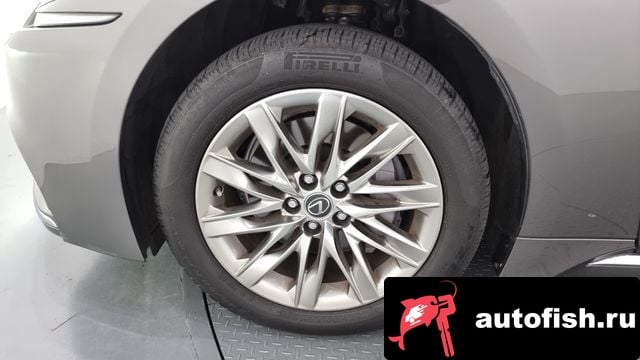 Lexus LS LS500h 5th generation 2018 года - вид 5