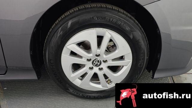 Toyota Prius Prius 4th Generation 2016 года - вид 5