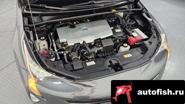 Toyota Prius Prius 4th Generation 2016 года - вид 6