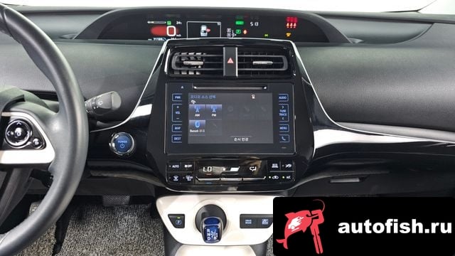 Toyota Prius Prius 4th Generation 2016 года - вид 14