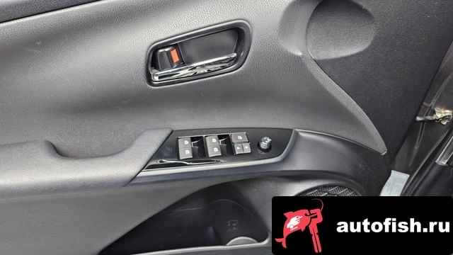 Toyota Prius Prius 4th Generation 2016 года - вид 19