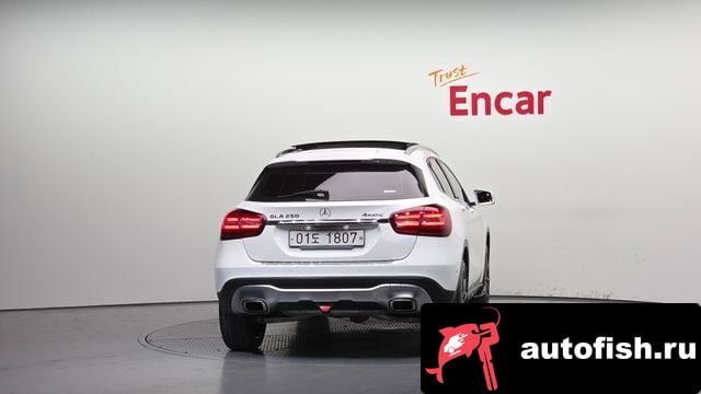 Mercedes-Benz GLA-Class GLA-Class X156 2018 года - вид 4