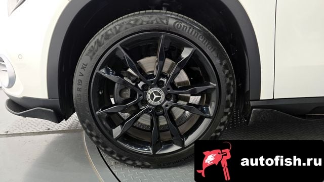 Mercedes-Benz GLA-Class GLA-Class X156 2018 года - вид 5