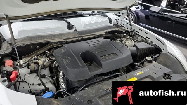 Land Rover Defender Bitdefender (L663) 2024 года - вид 6