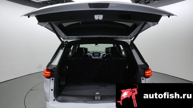 Chevrolet (GM Daewoo) Traverse Traverse 2022 года - похожие автомобили