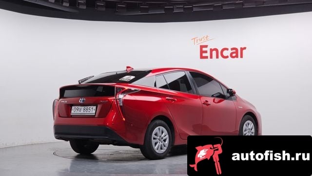 Toyota Prius Prius 4th Generation 2018 года - вид 2