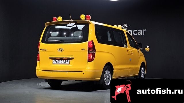 Hyundai Starex Grand Starex 2017 года - вид 2