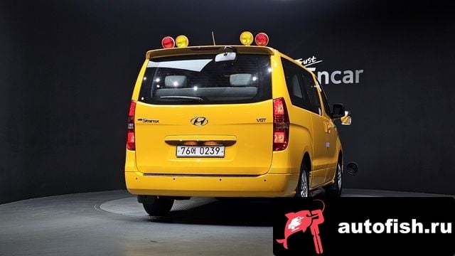 Hyundai Starex Grand Starex 2017 года - вид 4