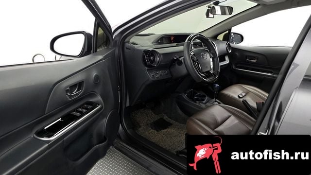 Toyota Prius Prius C 2018 года - вид 11