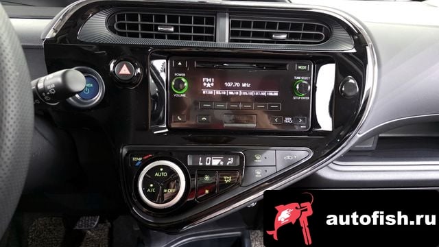 Toyota Prius Prius C 2018 года - вид 16