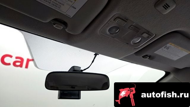 Toyota Prius Prius C 2018 года - вид 19