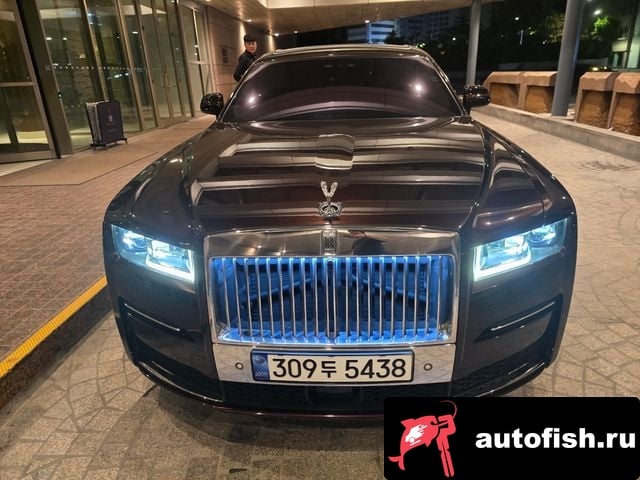 Rolls-Royce Ghost Ghost 2nd Generation 2021 года - вид 2