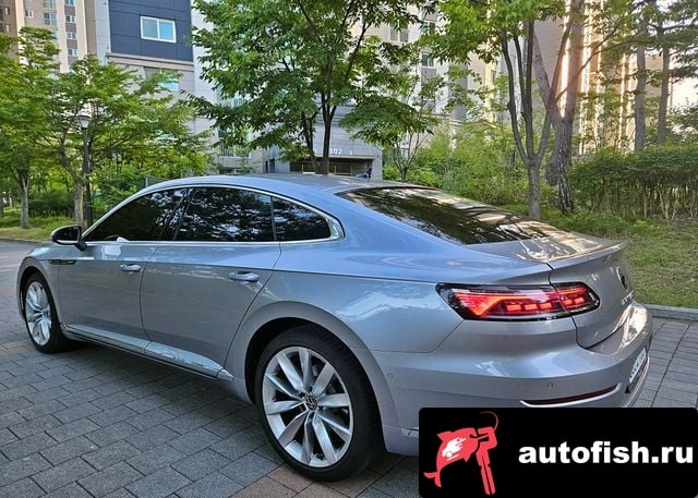 Volkswagen Arteon Atheon 2023 года - вид 4