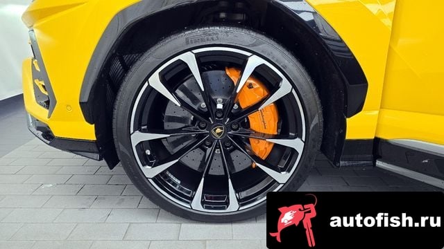 Lamborghini Urus Urus 2020 года - похожие автомобили