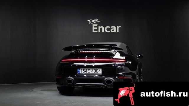 Porsche 911 911 (992) 2021 года - вид 4