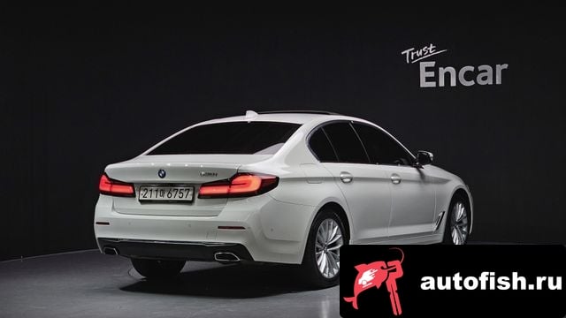 BMW 5-Series 5 Series (G30) 2021 года - вид 2