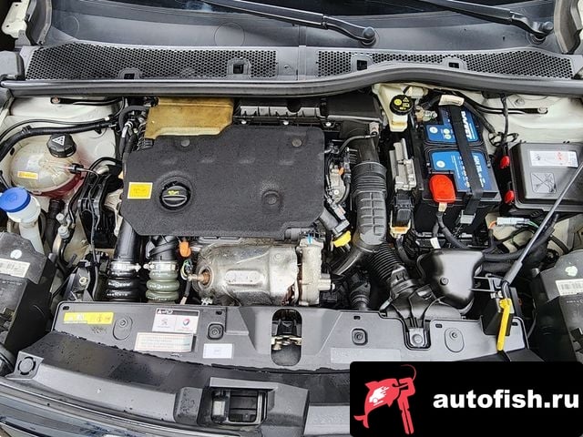 Peugeot 2008 2008 Second generation 2021 года - вид 6