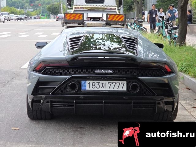 Lamborghini Huracan Urakan 2022 года - вид 4