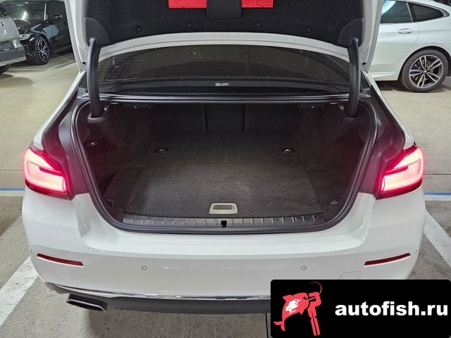 BMW 5-Series 5 Series (G30) 2022 года - вид 4