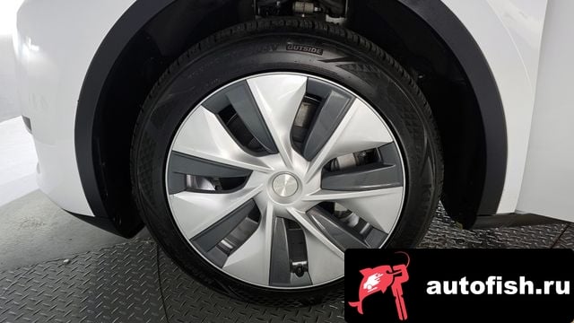 Tesla Model Y Model Y 2023 года - вид 5