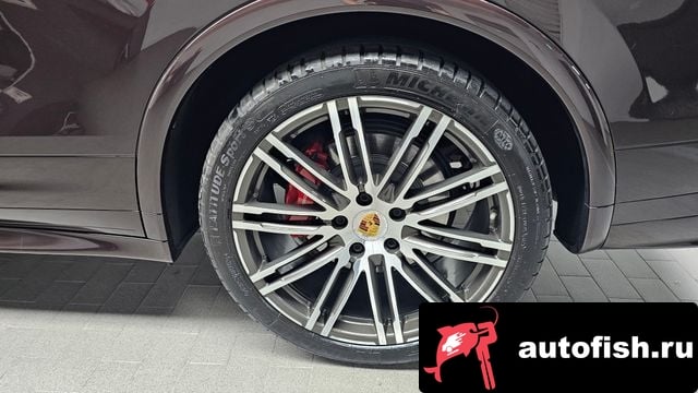 Porsche Cayenne New Cayenne 2017 года - вид 5