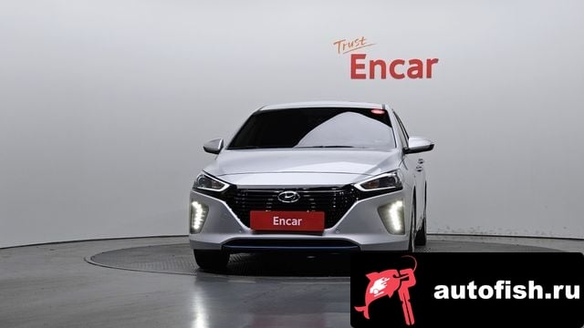 Hyundai Ioniq Ionic Hybrid 2018 года - вид 3