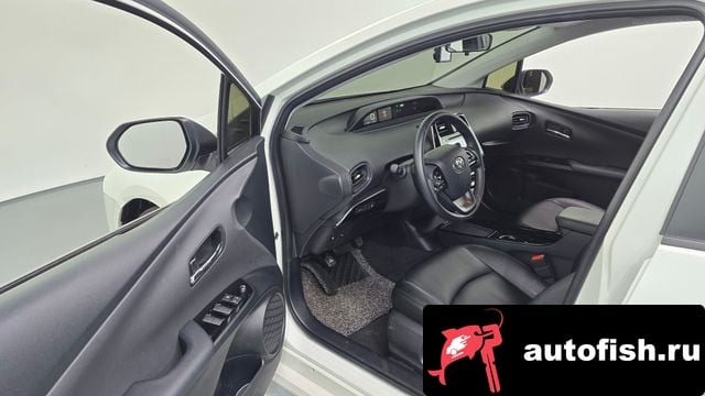 Toyota Prius Prius 4th Generation 2019 года - вид 10