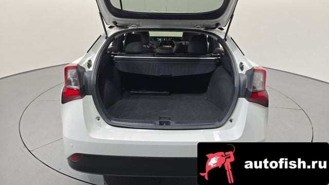 Toyota Prius Prius 4th Generation 2019 года - вид 20