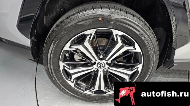 Toyota RAV4 RAV4 5th Generation 2023 года - вид 5