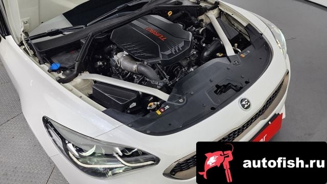 Kia Stinger Stinger 2017 года - похожие автомобили