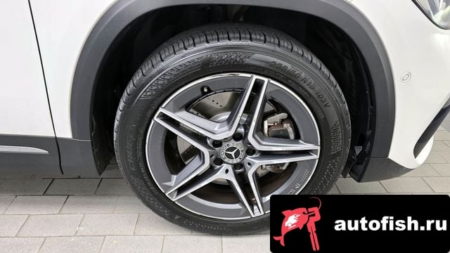 Mercedes-Benz GLA-Class GLA - Class H247 2020 года - вид 5