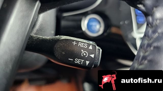 Toyota Prius Prius 4th Generation 2017 года - вид 16