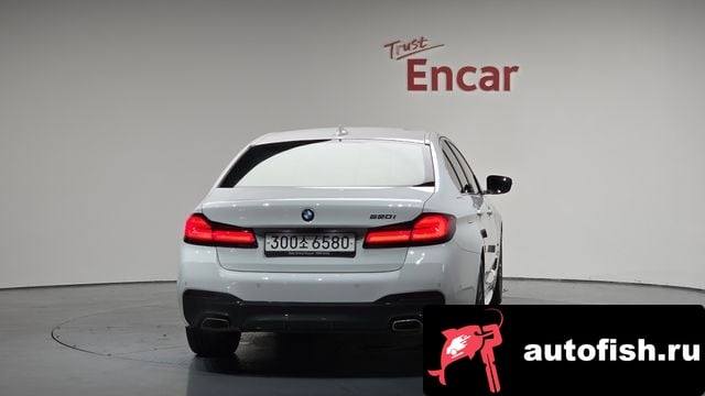 BMW 5-Series 5 Series (G30) 2020 года - вид 4