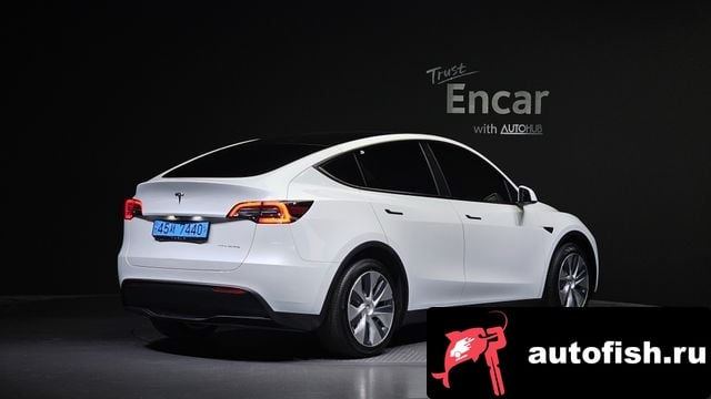 Tesla Model Y Model Y 2021 года - вид 2