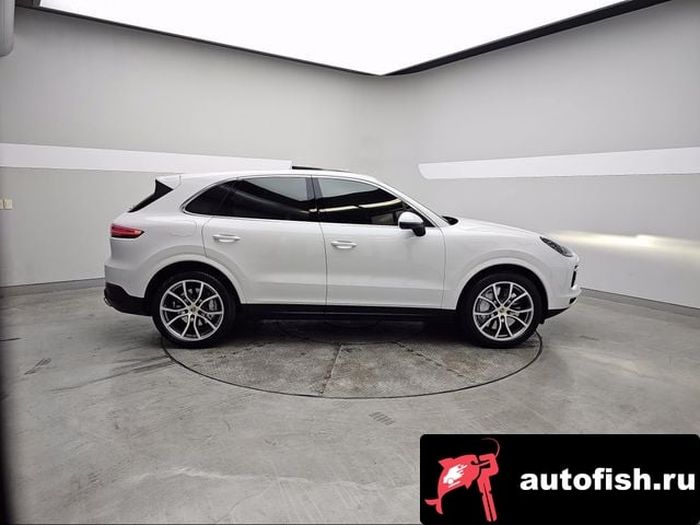 Porsche Cayenne Cayenne (PO536) 2019 года - похожие автомобили